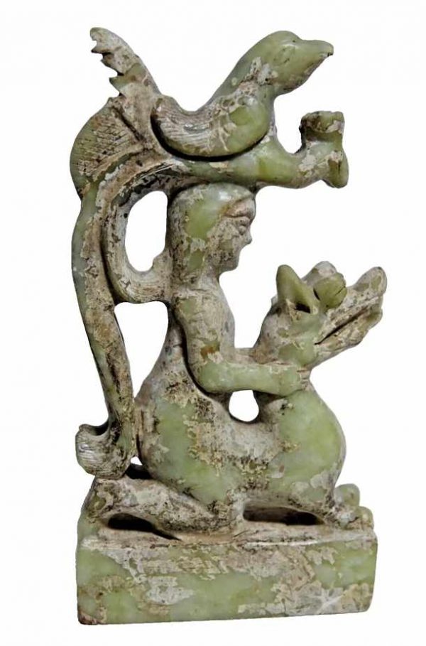 FIGURA CHINA DE JADE DE LA DINASTIA MING